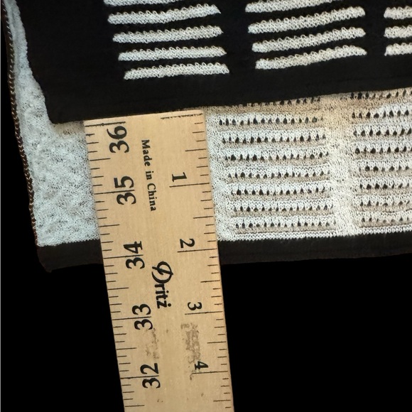 BCBGMaxazria Tunic - Picture 7 of 8